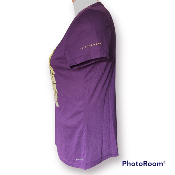 *NIKE* Dry Fit T-shirt - Picture 2 of 5